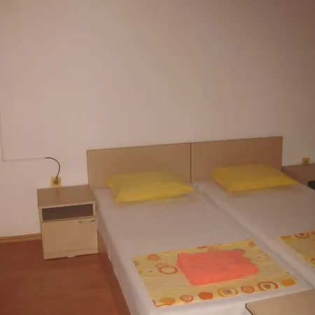 Ve-ga Appartement *